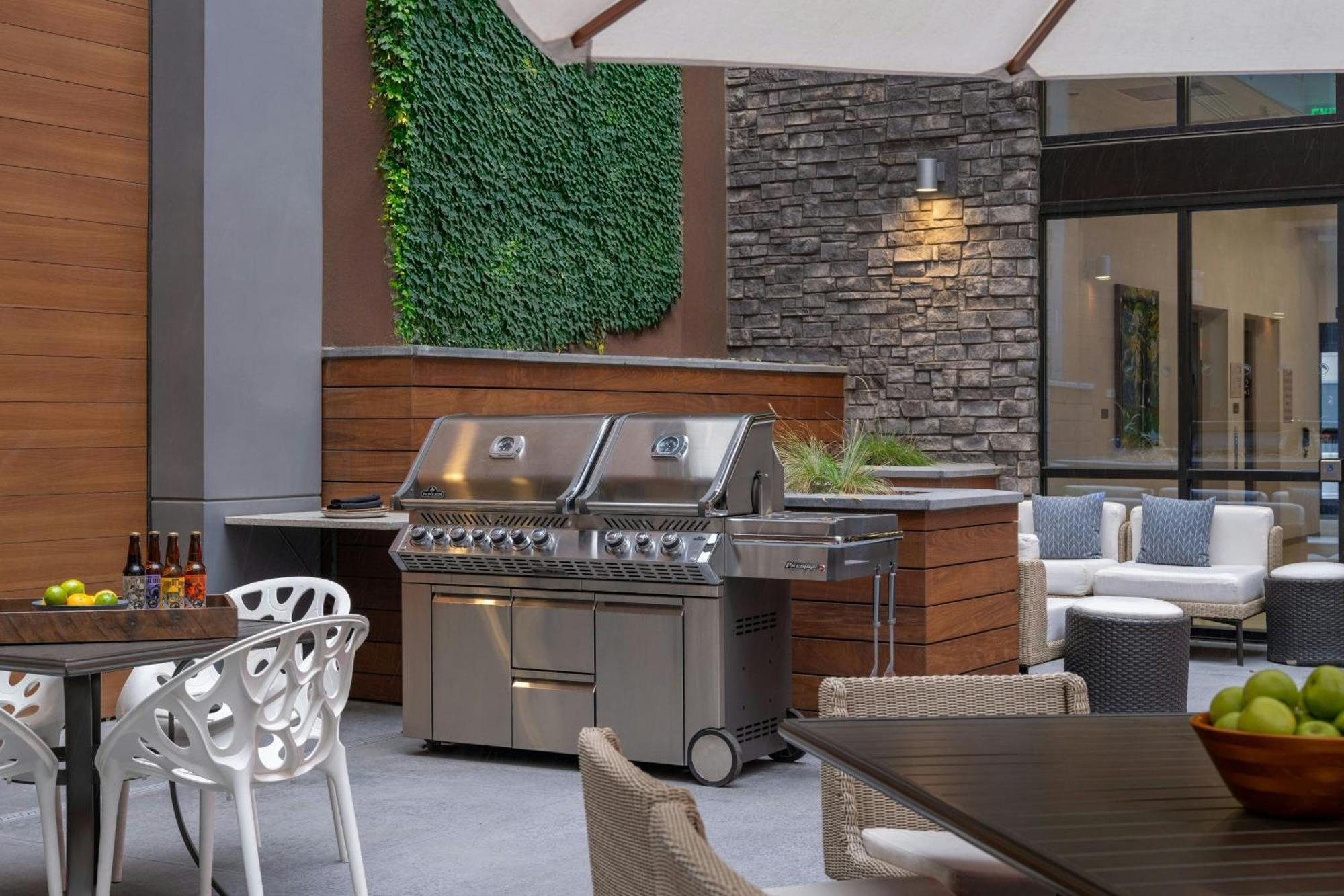 Springhill Suites By Marriott Colorado Springs Downtown 외부 사진
